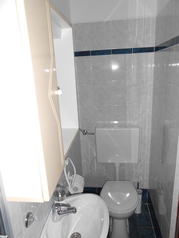 Apartment Petric Rovigno Esterno foto