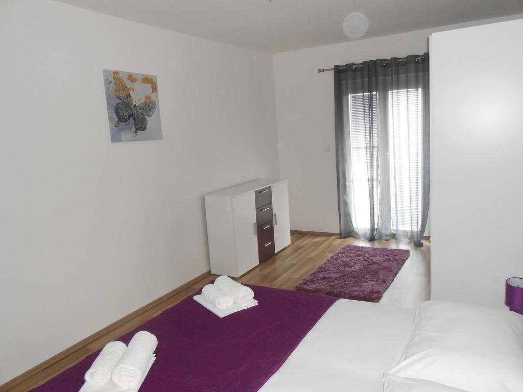 Apartment Petric Rovigno Esterno foto