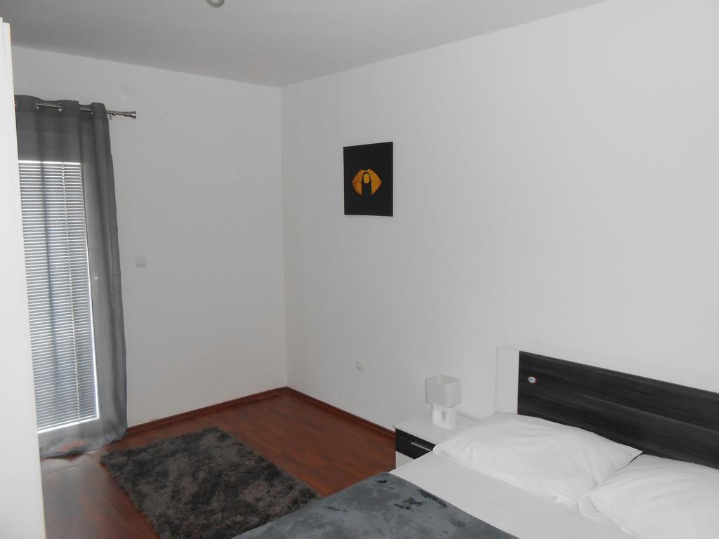 Apartment Petric Rovigno Esterno foto