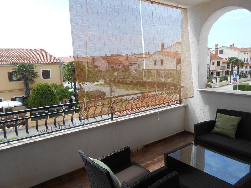 Apartment Petric Rovigno Esterno foto